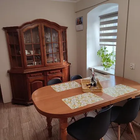 Na Karpackiej * Kostrzyca