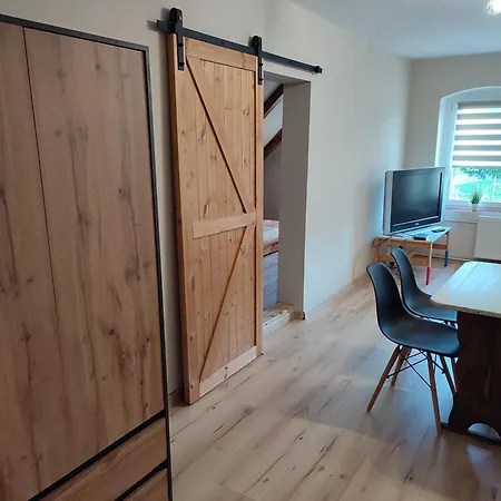 Na Karpackiej Apartment Kostrzyca